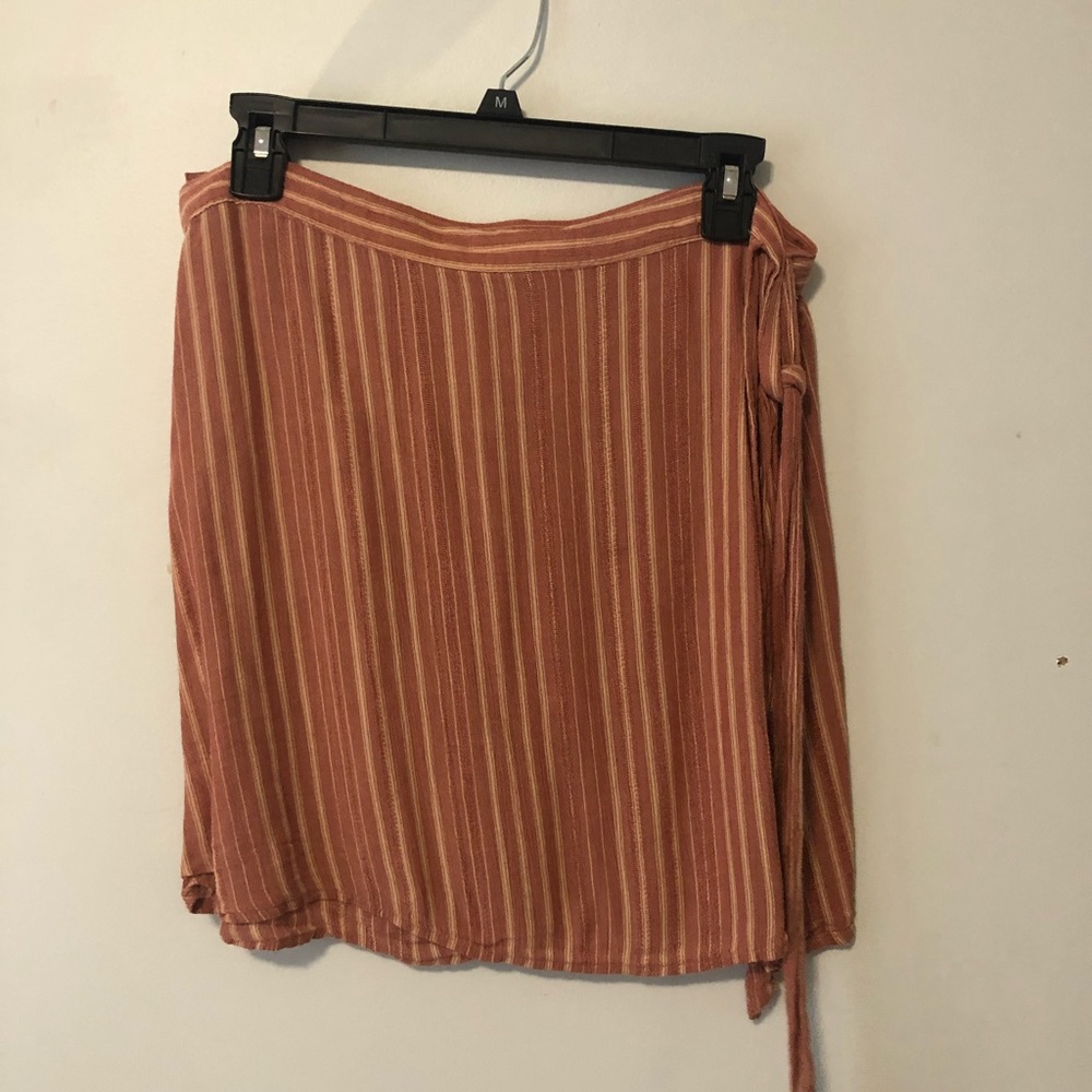 American Eagle Stripped Skirt